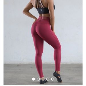 Bombshell Sportswear Sexy Back Leggings Maroon